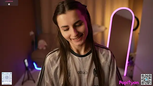 popityan1's Live XXX Chat