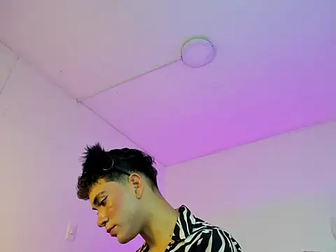 Ailanys_Miller's Live XXX Chat