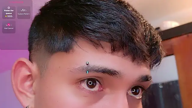 Mateo_Valencia_ Live XXX-Chat