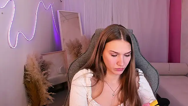 Sweet_Emilya's Live XXX Chat