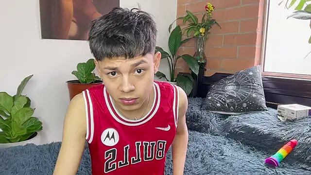 Andy_Belier23 Live XXX Chat