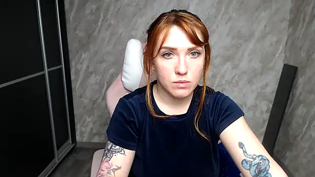 Czat XXX na żywo – Reginasmilee