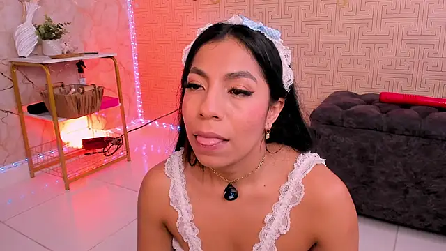 แชท XXX สดของ Mia_Gothzx