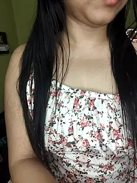 Ishaa_03 Show Webcam