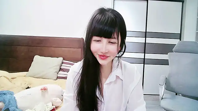 Chatroom XXX en direct de Rubyy_799