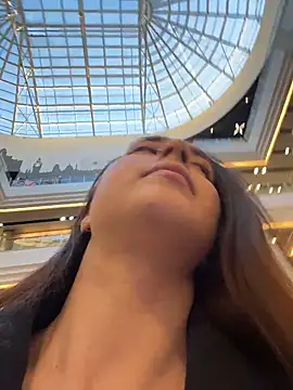 Holly_Play Live XXX-chat