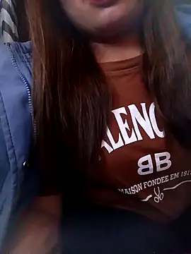 Chatroom XXX en direct de sowbibi