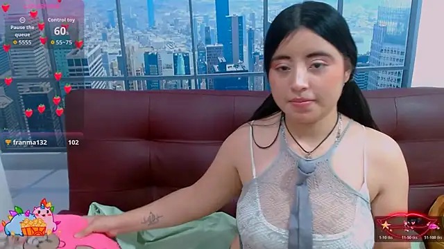 Chat +18 de angelhotlatina18 ao vivo