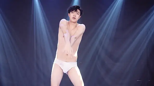 BTS-007 élő XXX-chatje