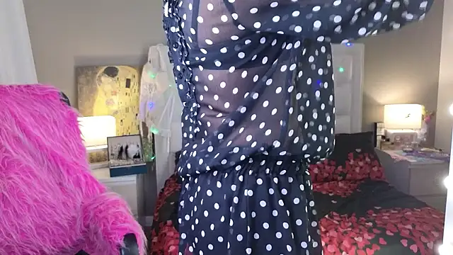 Czat XXX na żywo – RoxalanaStar