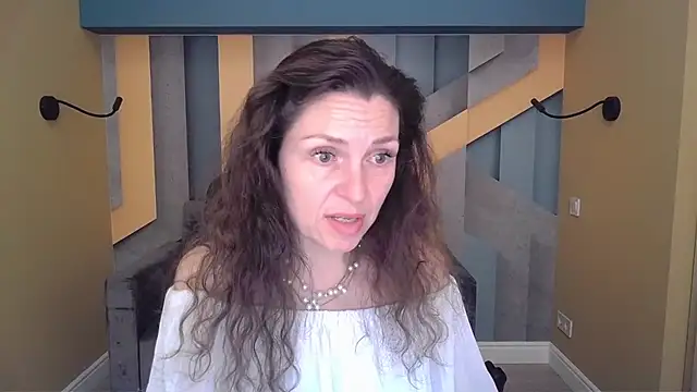 Chat +18 de EllaLong ao vivo