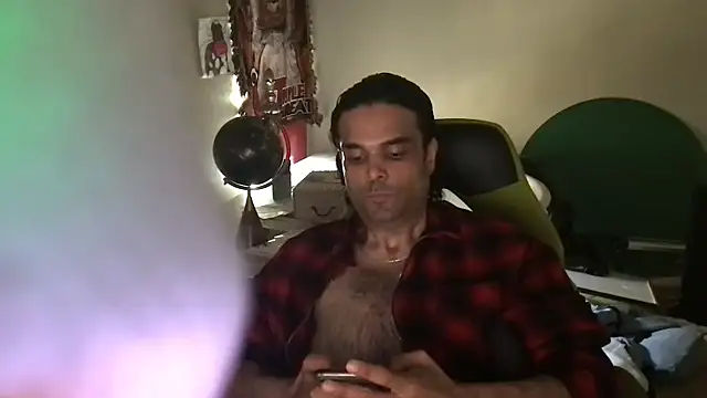 Chatroom XXX en direct de KungFuPanda001