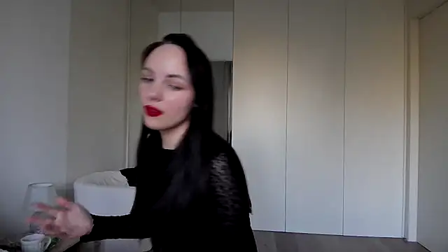 Show modela KamilaIv na web-kameri