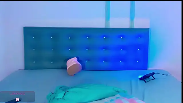 malahya_'s Live XXX Chat