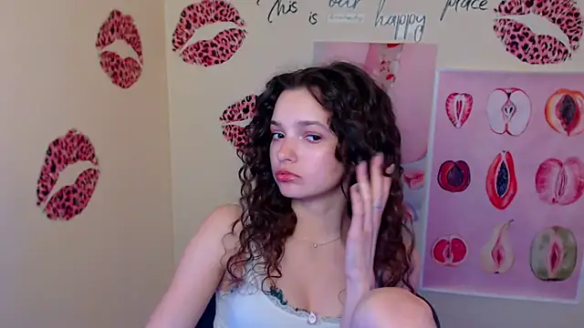 _SusieSu_ – Naživo XXX chat