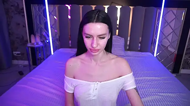 Snow_WhiteeeX élő XXX-chatje