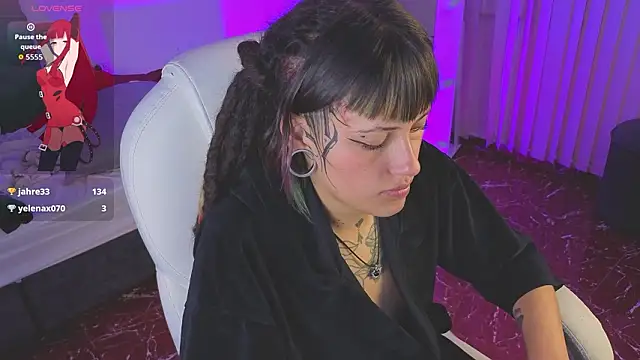 _sharlotte777 – Naživo XXX chat