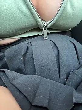 Betsyn Live XXX chat