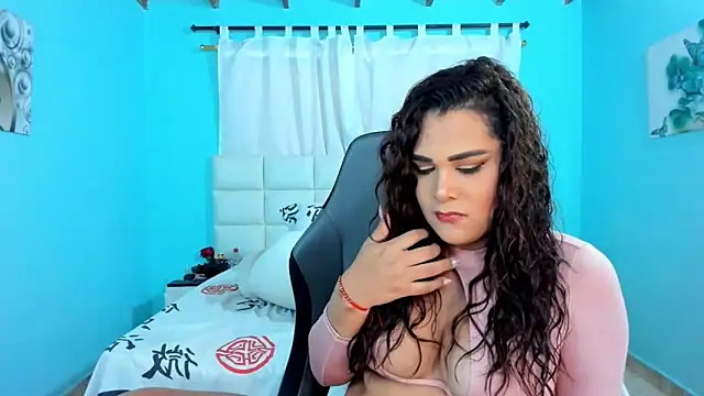 Chat XXX en directo de shadia-orozco