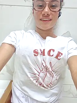 Онлайн чат XXX thejasminshow