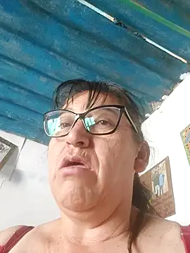 Chat XXX ao vivo de clarita_01