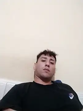 Show modela Sl2ya na web-kameri