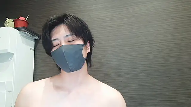 CHROME-kun925のライブXXXチャット