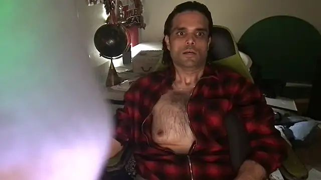 KungFuPanda001's Live XXX Chat