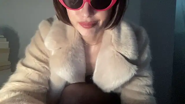 SlowVenomXX's Webcam Show