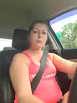 NikkiBlisss 现场XXX聊天