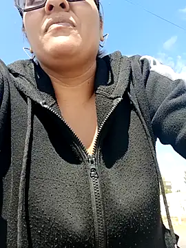 maite3235's Live XXX Chat