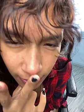 Chatroom XXX en direct de HampenSweet