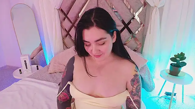 Živý XXX chat KathiaJenner