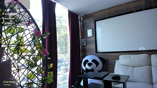 Nani_Roman Live XXX Chat