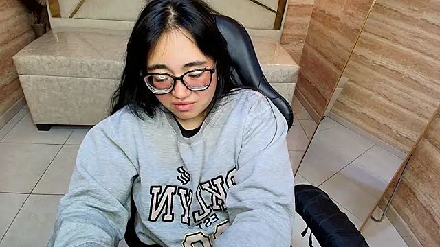 bunny_mich_r Obrolan Langsung XXX