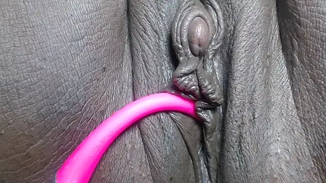 แชท XXX สดของ morenahott1