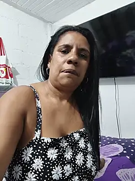 Zeyllyjhonson – Live XXX-chat