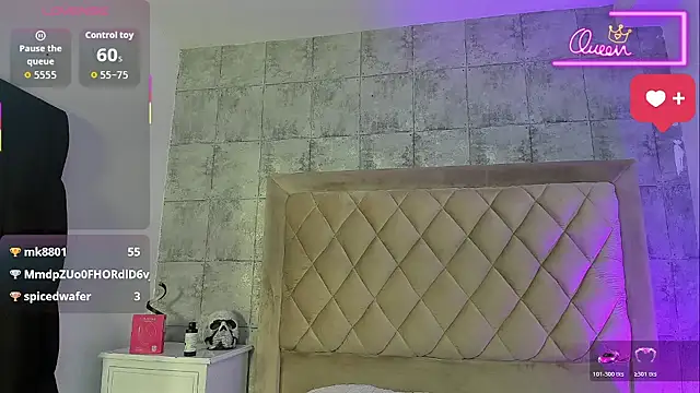 Chat XXX en directo de CleoFoxx_