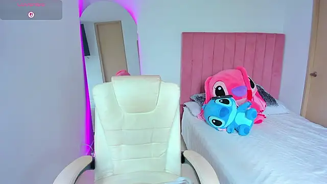 Chatroom XXX en direct de Janettcruz