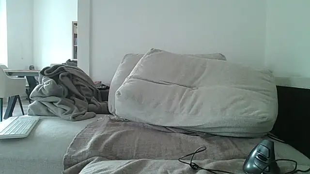 Chat +18 de alcatraz009 ao vivo