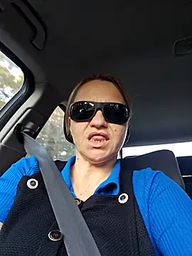 Czat XXX na żywo – BLONDKICIA1