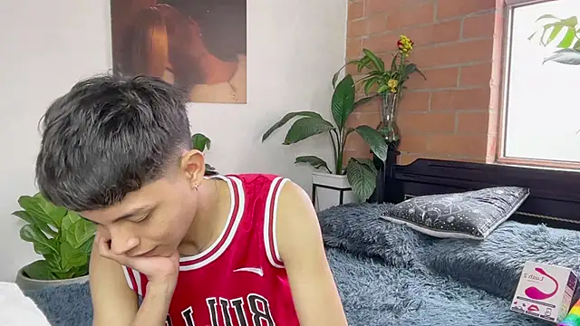 Chat XXX Live Andy_Belier23