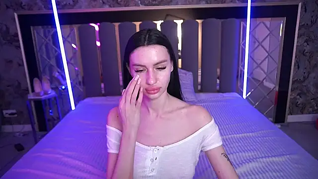 Chatroom XXX en direct de Snow_WhiteeeX