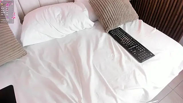 XXX chat uživo modela LisaLain