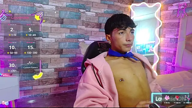 Chat +18 de osamu_tay ao vivo