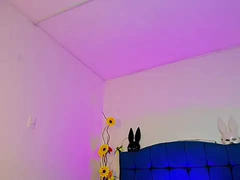 Chat +18 de Ailanys_Miller ao vivo