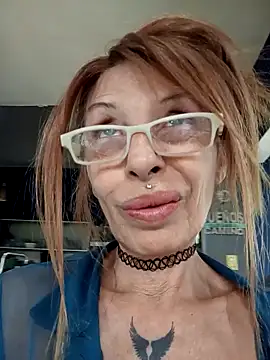 FrozenWaffle: вебкам-шоу