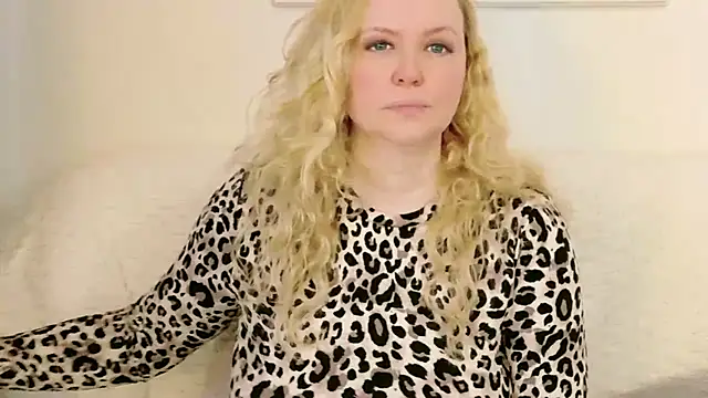 Chat XXX en directo de Sarah4you