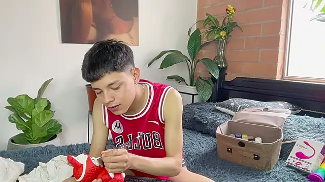 Andy_Belier23's Live XXX Chat