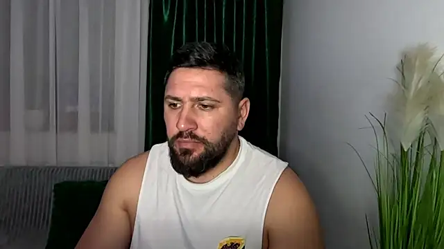 Gold_Alpha_Boy Chat XXX live